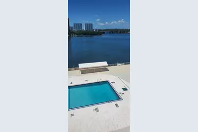 250 174th Street #819, Sunny Isles Beach, FL 33160 - Photo 4