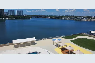 250 174th Street #819, Sunny Isles Beach, FL 33160 - Photo 10