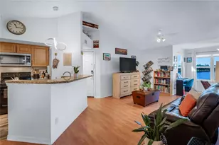 731 Vista Isles Dr, Plantation, FL 33325 - Photo 2