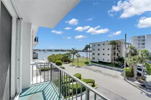 301 Croton Ave, Lantana, FL 33462 - Photo 1