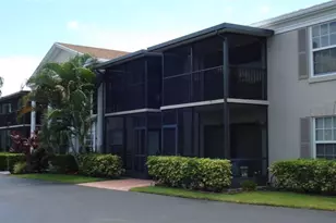 9000 Jacaranda Ln, Plantation, FL 33324 - Photo 14