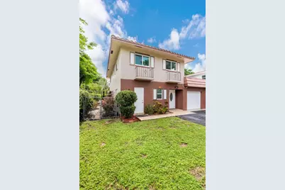 3981 NW 81st Terrace, Coral Springs, FL 33065 - Photo 4