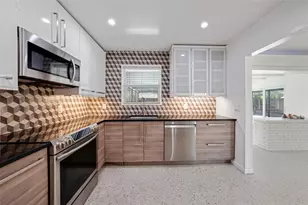 615 N 32nd Ave, Hollywood, FL 33021 - Photo 10