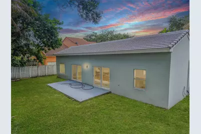 1811 SW 124th Way, Miramar, FL 33027 - Photo 28