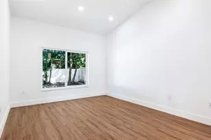 1811 SW 124th Way, Miramar, FL 33027 - Photo 20