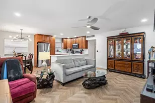 156 Seville Unit, Delray Beach, FL 33446 - Photo 4