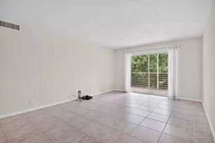 2301 Lucaya Ln, Coconut Creek, FL 33066 - Photo 10