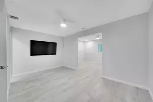 4710 SW 43rd Ave, Dania Beach, FL 33314 - Photo 20