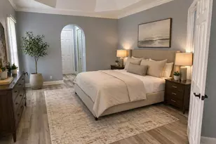10295 Trianon Pl, Wellington, FL 33449 - Photo 12