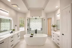 10295 Trianon Pl, Wellington, FL 33449 - Photo 18