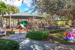 545 Oaks Ln, Pompano Beach, FL 33069 - Photo 70