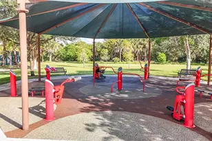 545 Oaks Ln, Pompano Beach, FL 33069 - Photo 68