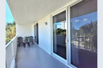 1421 S Ocean Boulevard #310, Pompano Beach, FL 33062 - Photo 2
