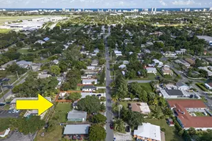 117 NE 8th St, Pompano Beach, FL 33060 - Photo 1