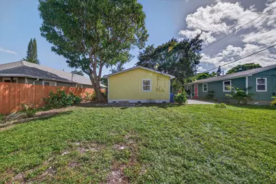 117 NE 8th Street, Pompano Beach, FL 33060 - Photo 6