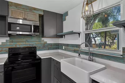 117 NE 8th Street, Pompano Beach, FL 33060 - Photo 14