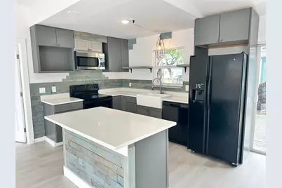 117 NE 8th Street, Pompano Beach, FL 33060 - Photo 12