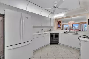 7377 Granville Dr, Fort Lauderdale, FL 33321 - Photo 8