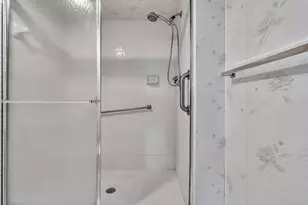 7377 Granville Dr, Fort Lauderdale, FL 33321 - Photo 30