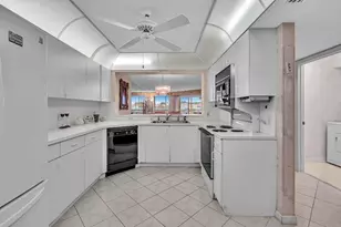 7377 Granville Dr, Fort Lauderdale, FL 33321 - Photo 10