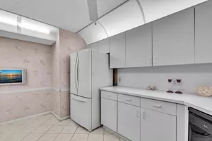 7377 Granville Dr, Fort Lauderdale, FL 33321 - Photo 12