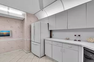 7377 Granville Dr, Fort Lauderdale, FL 33321 - Photo 12