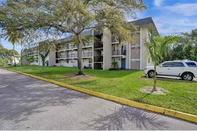 8000 S Colony Circle #309, Tamarac, FL 33321 - Photo 1