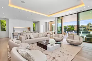 68 Isla Bahia Dr, Fort Lauderdale, FL 33316 - Photo 18