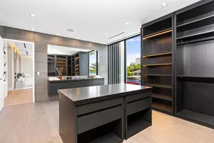 68 Isla Bahia Dr, Fort Lauderdale, FL 33316 - Photo 56