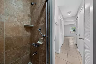 6521 Bay Club Dr, Fort Lauderdale, FL 33308 - Photo 16