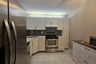 2738 S Carambola Cir Unit, Coconut Creek, FL 33066 - Photo 12