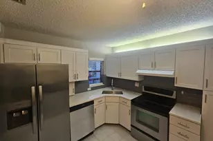 2738 S Carambola Cir Unit, Coconut Creek, FL 33066 - Photo 14