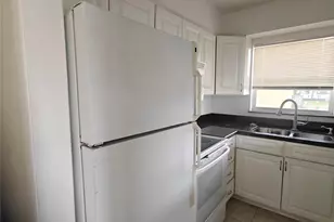 2933 NW 89 Te Unit, Coral Springs, FL 33065 - Photo 6