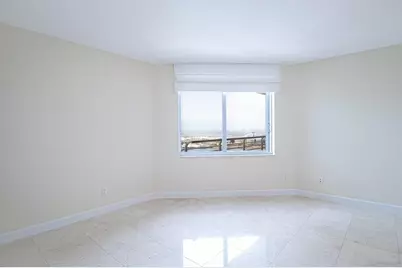 335 S Biscayne Boulevard #2400, Miami, FL 33131 - Photo 32