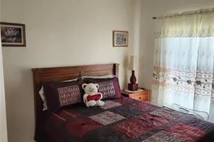 10611 SW 21st St, Miramar, FL 33025 - Photo 14