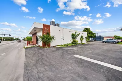 50 SW 31st Avenue, Fort Lauderdale, FL 33312 - Photo 14