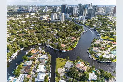 522 SW 9th Terrace, Fort Lauderdale, FL 33312 - Photo 2