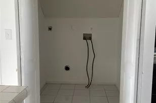 5401 NW 188th St, Miami Gardens, FL 33055 - Photo 12