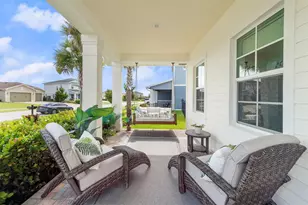 987 Castaway Ct, Loxahatchee, FL 33470 - Photo 2