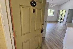 2445 SW 18th Ter Unit, Fort Lauderdale, FL 33315 - Photo 2