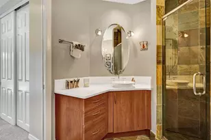 2601 NE 14th Ave, Wilton Manors, FL 33334 - Photo 24