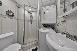 2901 NW 47th Terrace, Lauderdale Lakes, FL 33313 - Photo 18