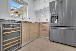 2212 NE 32nd Ave, Fort Lauderdale, FL 33305 - Photo 12