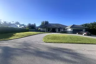 11740 Hermitage Dr, Plantation, FL 33325 - Photo 1