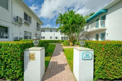 625 Orton Avenue #16, Fort Lauderdale, FL 33304 - Photo 2
