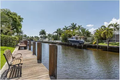 160 SE 12th Street, Pompano Beach, FL 33060 - Photo 22