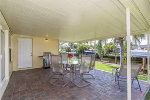 160 SE 12th St, Pompano Beach, FL 33060 - Photo 18