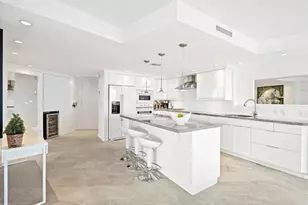 3000 Holiday Dr, Fort Lauderdale, FL 33316 - Photo 12