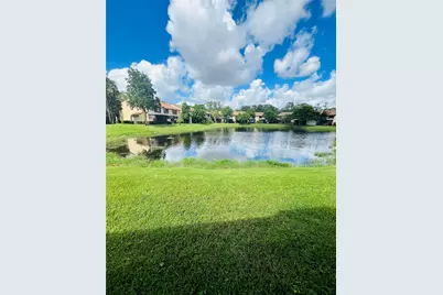 3966 Cocoplum Circle #D, Pompano Beach, FL 33063 - Photo 20