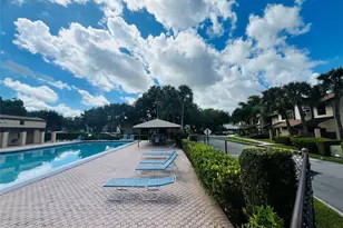 3966 Cocoplum Cir, Coconut Creek, FL 33063 - Photo 32